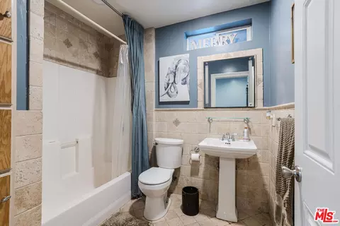 6932 Beckett St, Tujunga, CA 91042 photo 21