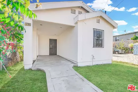 1708 E 112th St, Los Angeles, CA 90059