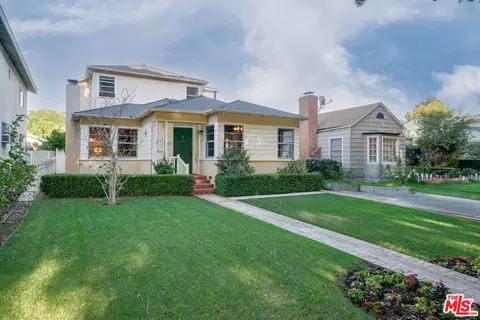 1057 Yale St, Santa Monica, CA 90403