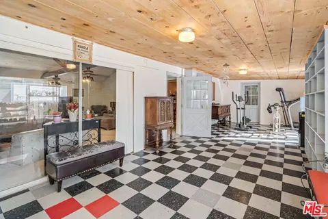 16026 P St, Mojave, CA 93501 photo 7