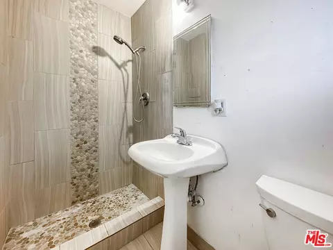 2944 Ronald St, Riverside, CA 92506 photo 16