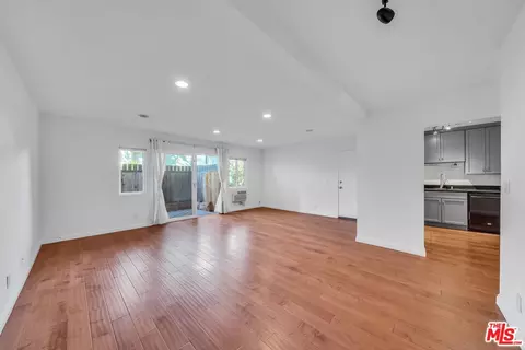 5007 Stoney Creek Rd #331, Culver City, CA 90230