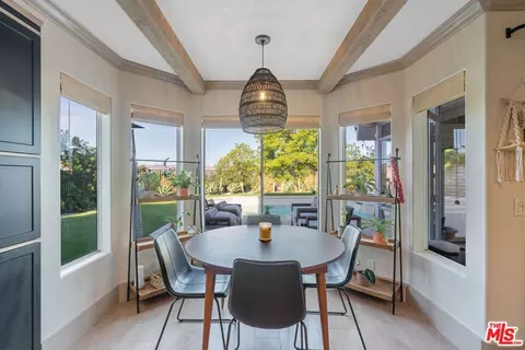 672 Verdemont Cir, Simi Valley, CA 93065 photo 10