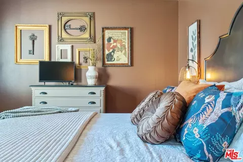 672 Verdemont Cir, Simi Valley, CA 93065 photo 20