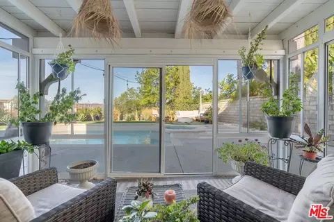 672 Verdemont Cir, Simi Valley, CA 93065 photo 25