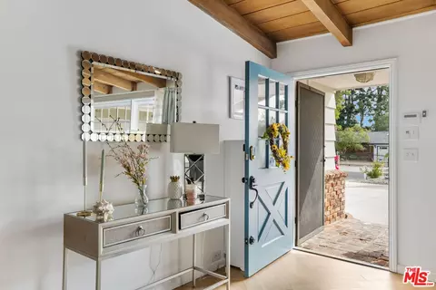 Entry Way - 18043 Sunburst St, Sherwood Forest, CA 91325 photo 1 of 1