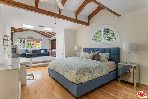 Bedroom - 18043 Sunburst St, Sherwood Forest, CA 91325 photo 1 of 4