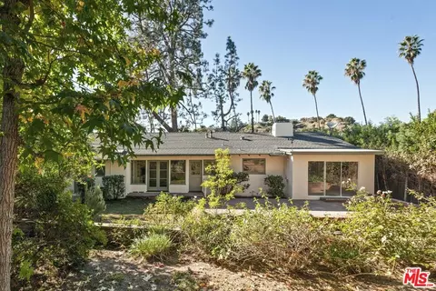 1260 S Arroyo Blvd, Pasadena, CA 91105 photo 34