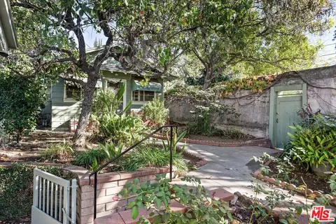 1260 S Arroyo Blvd, Pasadena, CA 91105 photo 37