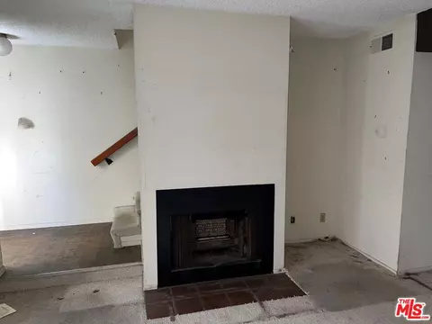 1100 E 4th St #E, Long Beach, CA 90802 photo 6