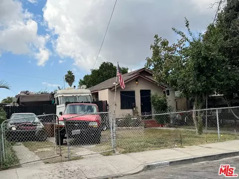 609 N Acacia Ave, Compton, CA 90220