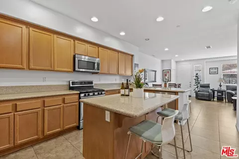 527 Garonne St, Oxnard, CA 93036 photo 10