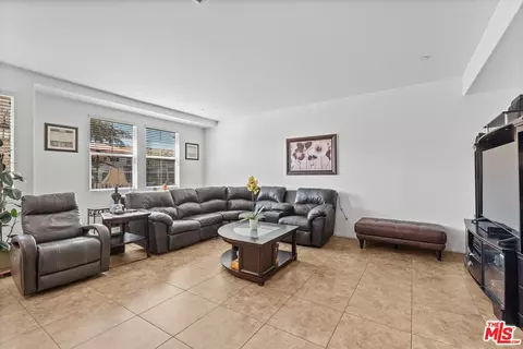 527 Garonne St, Oxnard, CA 93036 photo 7