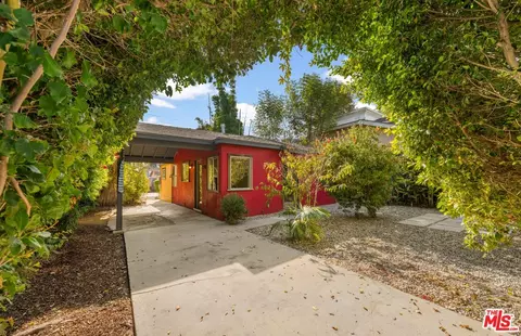 614 Brooks Ave, Venice, CA 90291