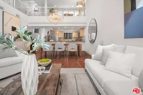 838 19th St #2, Santa Monica, CA 90403