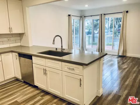 101 E 69th Way, Long Beach, CA 90805 photo 19