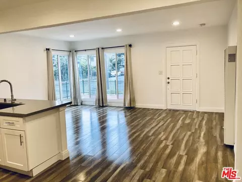101 E 69th Way, Long Beach, CA 90805 photo 24