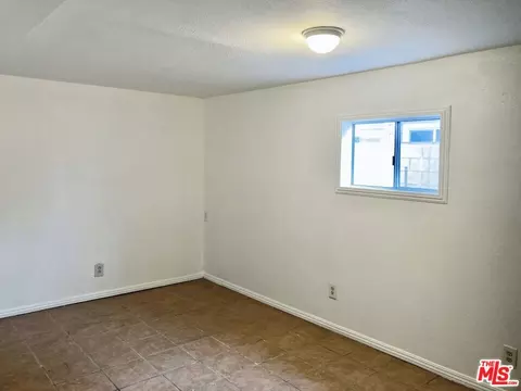 101 E 69th Way, Long Beach, CA 90805 photo 48