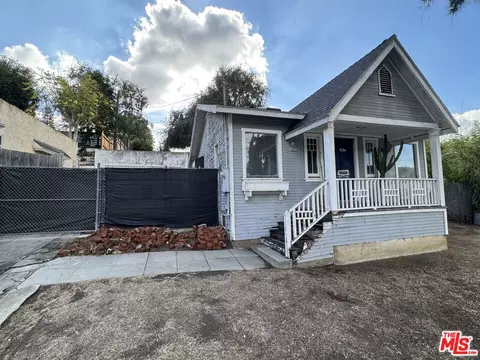 402 Ellis Ave, Inglewood, CA 90302