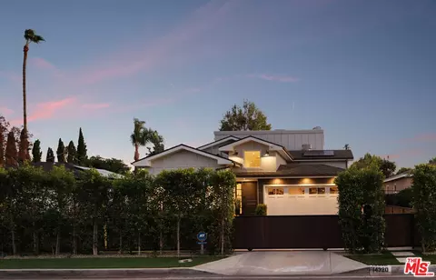 14320 Hatteras St, Sherman Oaks, CA 91401