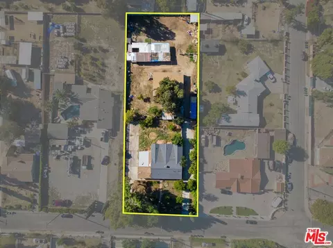 11429 Orcas Ave, Sylmar, CA 91342