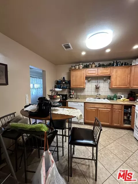 2211 N Anzac Ave, Compton, CA 90222 photo 5