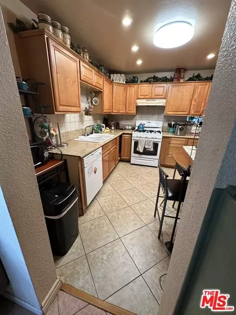 2211 N Anzac Ave, Compton, CA 90222 photo 9