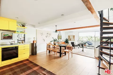 1701 Clinton St #514, Los Angeles, CA 90026