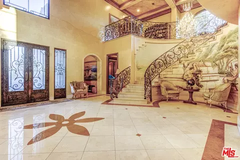 8336 Lexington Rd, Downey, CA 90241 photo 5