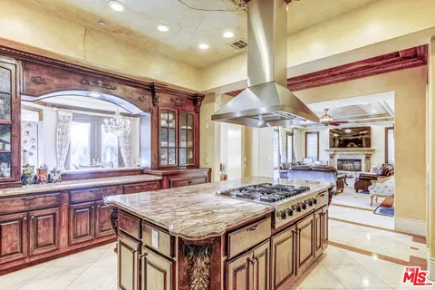 8336 Lexington Rd, Downey, CA 90241 photo 14