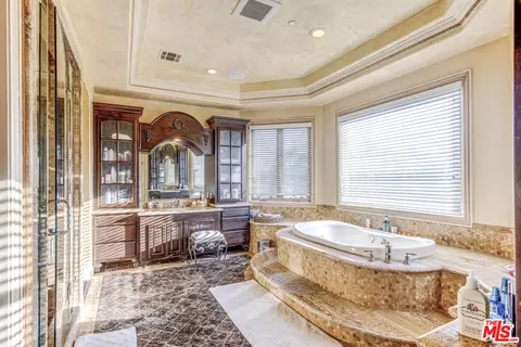 8336 Lexington Rd, Downey, CA 90241 photo 29