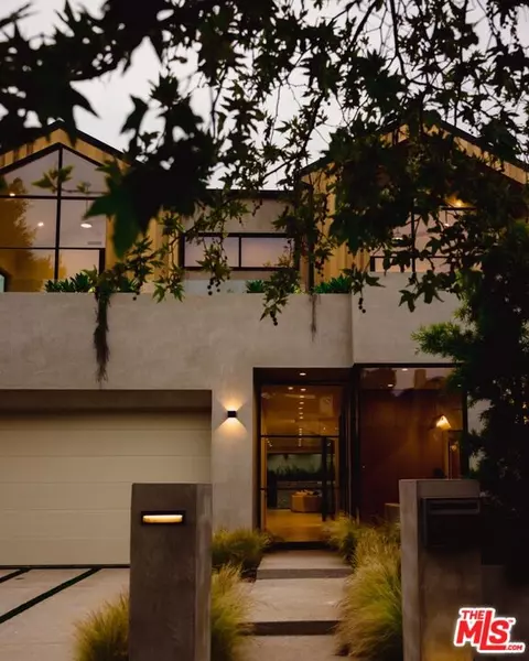 851 N Vista St, Los Angeles, CA 90046