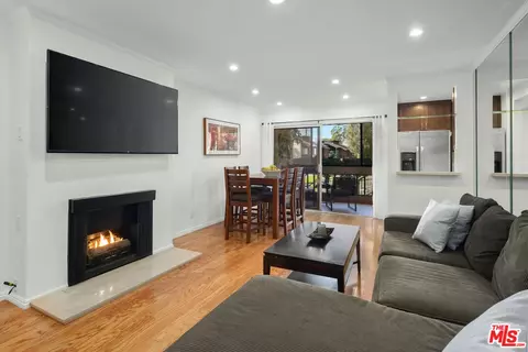 14115 Summertime Ln, Culver City, CA 90230