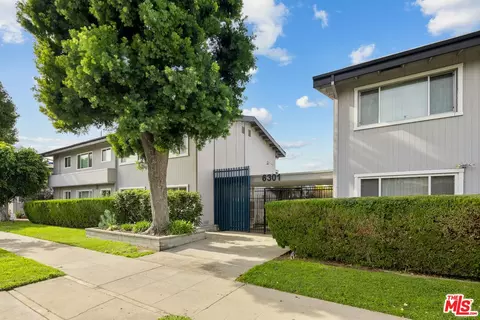 6301 Coldwater Canyon Ave #21, North Hollywood, CA 91606
