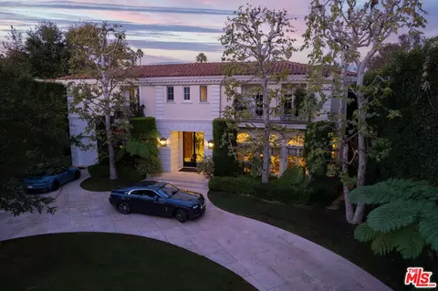 722 N Elm Dr, Beverly Hills, CA 90210 photo 3