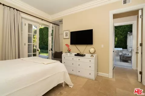 722 N Elm Dr, Beverly Hills, CA 90210 photo 33