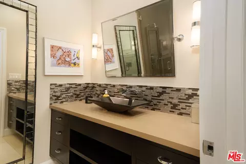 722 N Elm Dr, Beverly Hills, CA 90210 photo 40
