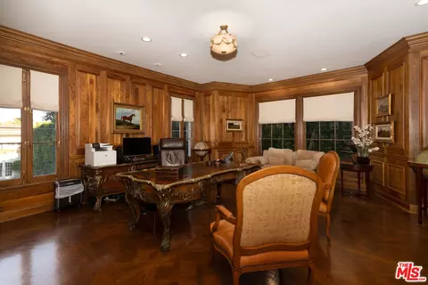 722 N Elm Dr, Beverly Hills, CA 90210 photo 28