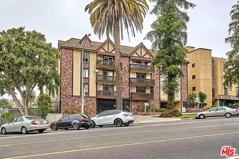 525 S La Fayette Park Pl #110, Los Angeles, CA 90057