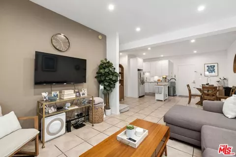 1440 Veteran Ave #235, Los Angeles, CA 90024