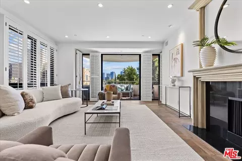 10560 Wilshire Blvd #306, Los Angeles, CA 90024