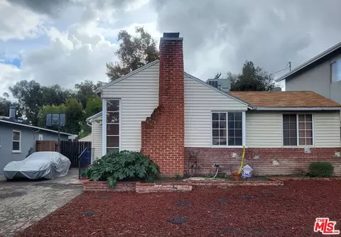 21422 Velicata St, Woodland Hills, CA 91364