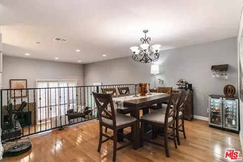 17801 Devonshire St #3, Northridge, CA 91325 photo 4