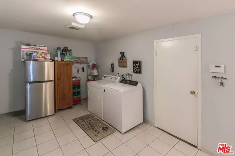 17801 Devonshire St #3, Northridge, CA 91325 photo 21