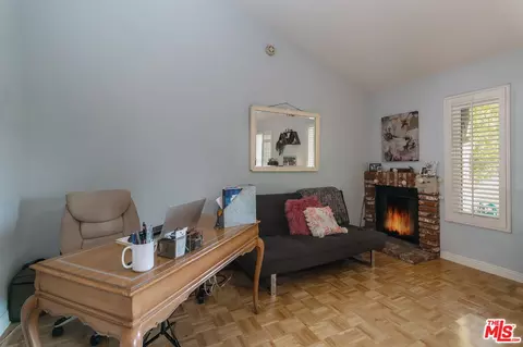 17801 Devonshire St #3, Northridge, CA 91325 photo 17