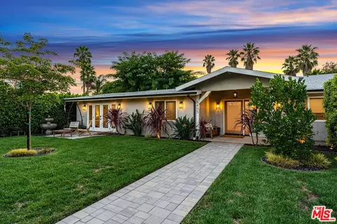 5405 Cedros Ave, Sherman Oaks, CA 91411