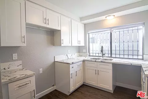 603 W Indigo St, Compton, CA 90220 photo 33