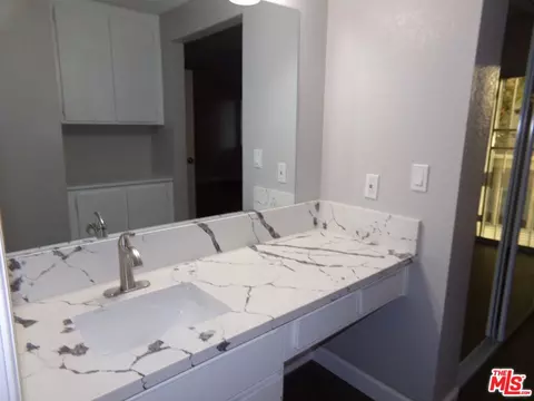 603 W Indigo St, Compton, CA 90220 photo 20