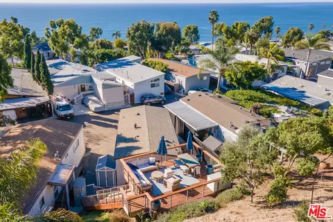25 Bali Ln, Pacific Palisades, CA 90272