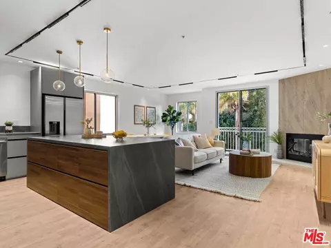 1211 S Shenandoah St #203, Los Angeles, CA 90035